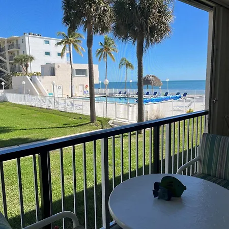 Relaxing Beachfront Getaway With Heated Pool #4